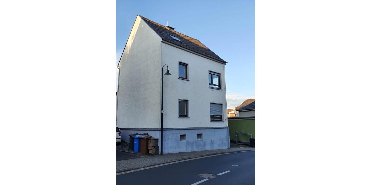 Einfamilienhaus Limburg an der Lahn - 5 Zimmer, 160 m&sup2;, 420.000&euro; | Angebot:27004767