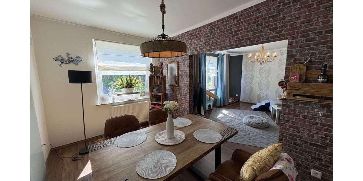 Etagenwohnung Detmold - 3 Zimmer, 80 m&sup2;, 160.000&euro; | Angebot:26857265