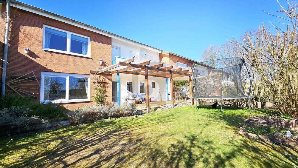 Einfamilienhaus Sarstedt - 4 Zimmer, 135 m&sup2;, 320.000&euro; | Angebot:25549774