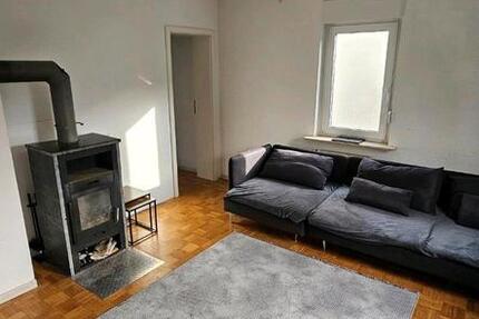 Ruhige und charmante Wohnung im Obergeschoss mit Garten & Veranda 3 zimmer