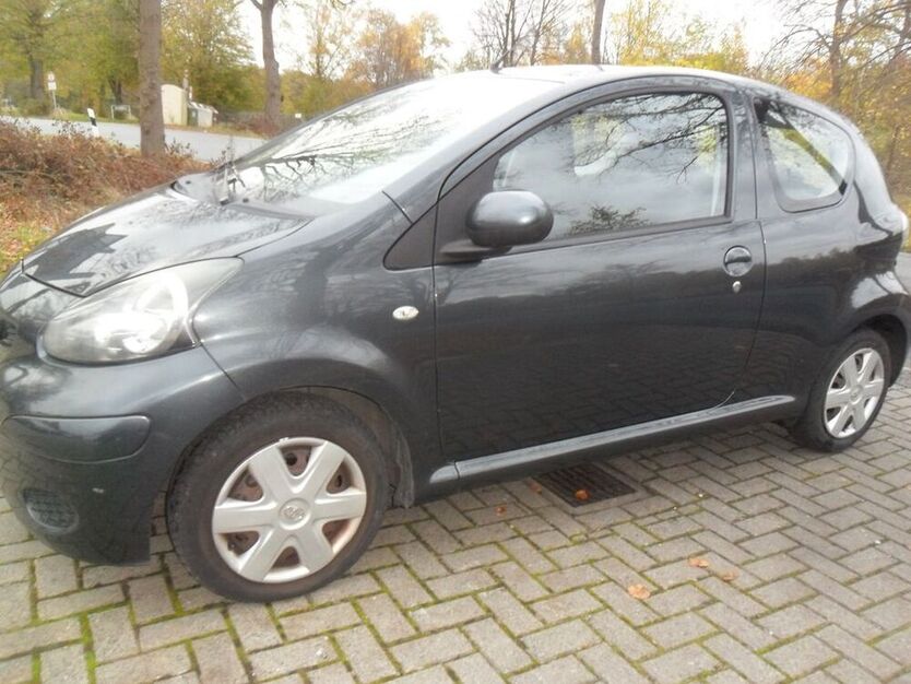 Aygo (X)