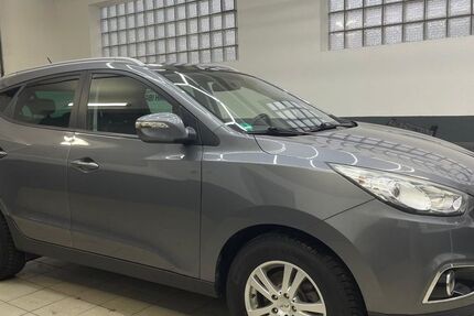 Hyundai ix35 115.900 km 6.300 &euro; Kamen 59174