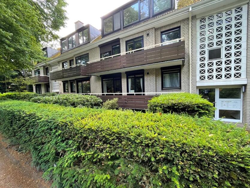 Von Privat. Eigentumswohnung mit Terrasse, Balkon & Tiefgarage
