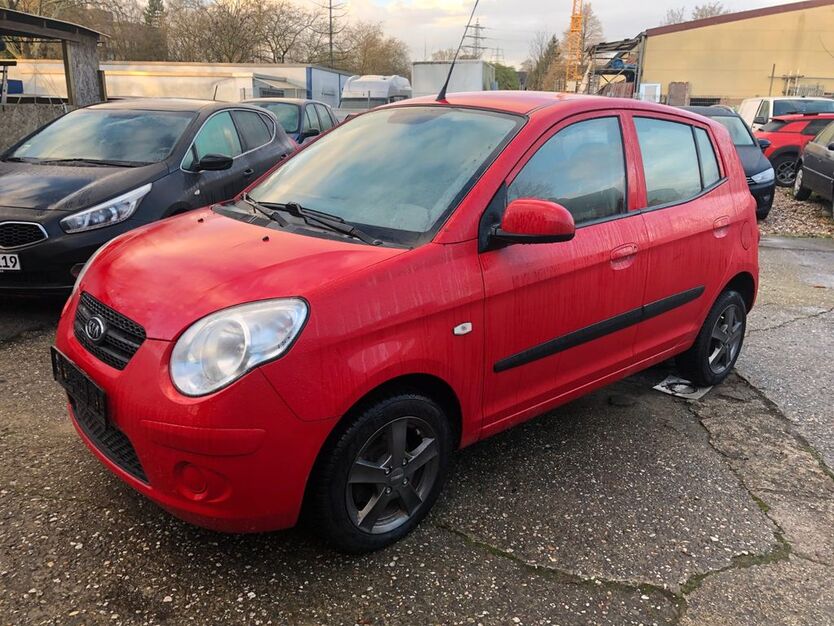 Kia Picanto 199.674 km 1.990 € Düsseldorf 40231