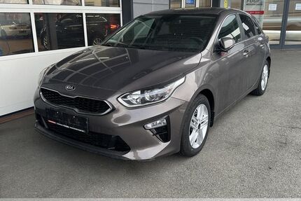 Kia ceed / Ceed 39.701 km 14.999 &euro; Chemnitz 09125