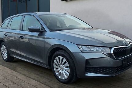 Skoda Octavia 3.500 km 22.980 &euro; Leimbach 36433