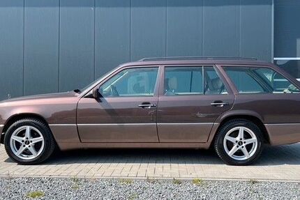 Mercedes-Benz E 200 102.291 km 12.490 &euro; Sylt 25980