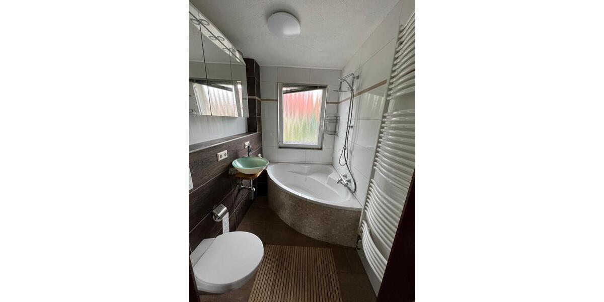 Doppelhaushälfte Titisee-Neustadt Neustadt - 7 Zimmer, 150 m&sup2;, 429.000&euro; | Angebot:26125306