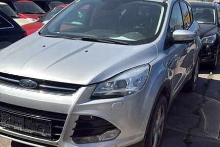 Ford Kuga 437.642 km 2.999 &euro; weingarten 88250