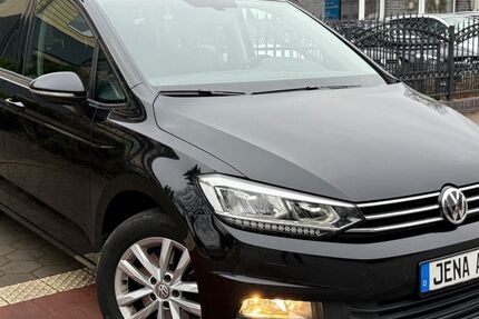 VW Touran 159.679 km 13.999 &euro; Hamburg 22149