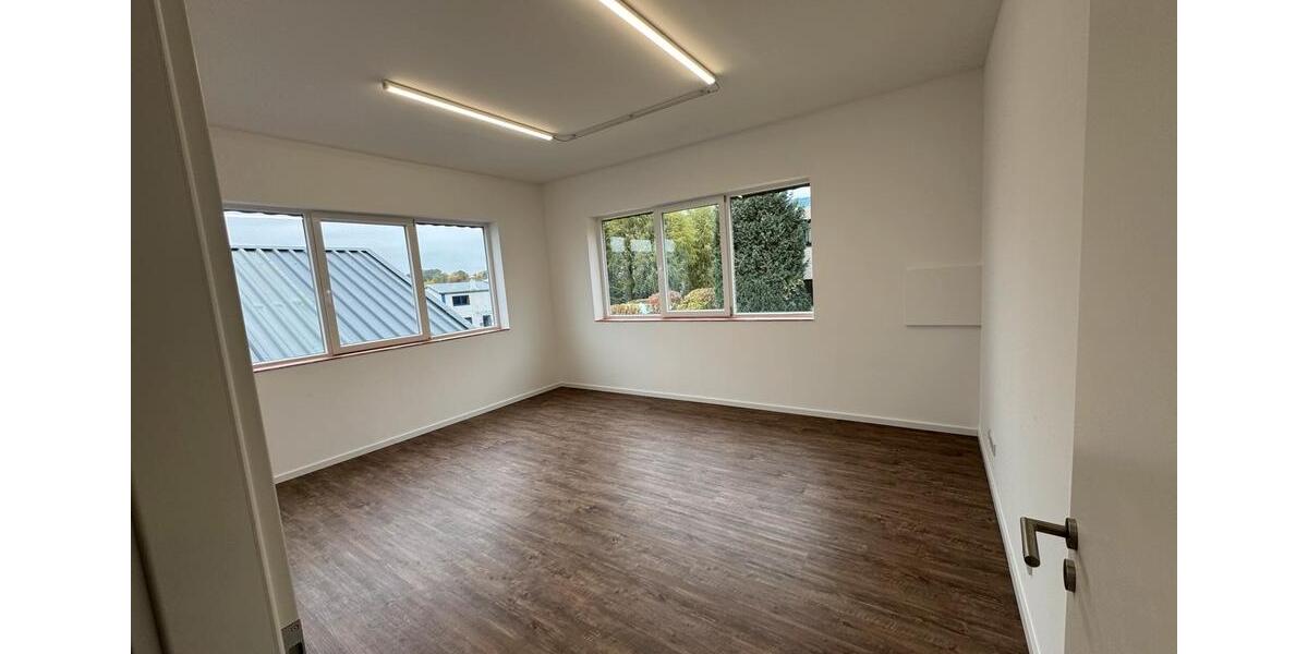 Gewerbeobjekt Neunkirchen-Seelscheid Seelscheid - 2.380&euro; | Angebot:24482149