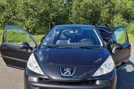 Peugeot 207 165.000 km 800 &euro; Kaltenkirchen 24568