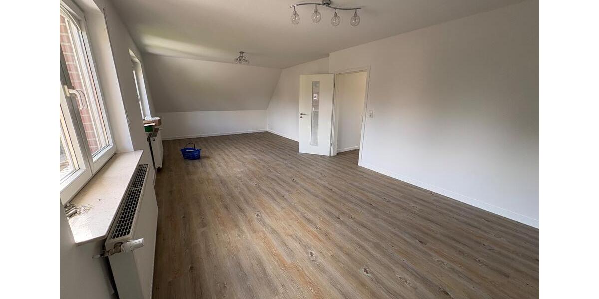 Dachgeschoßwohnung Dinklage - 3 Zimmer, 90 m&sup2;, 645&euro; | Angebot:26676494