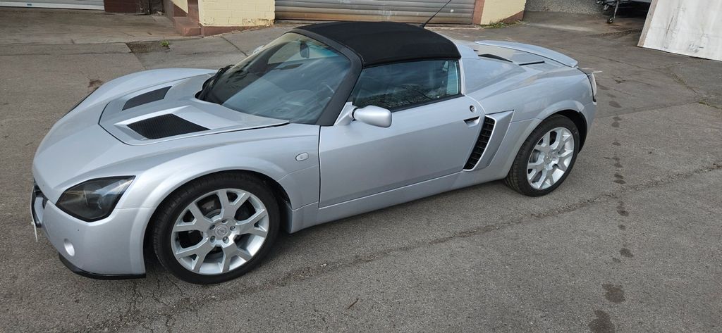Opel Speedster 69.750 km 29.500 € Schlangen 33189