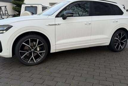 VW Touareg 224.759 km 34.999 &euro; Köln 51149