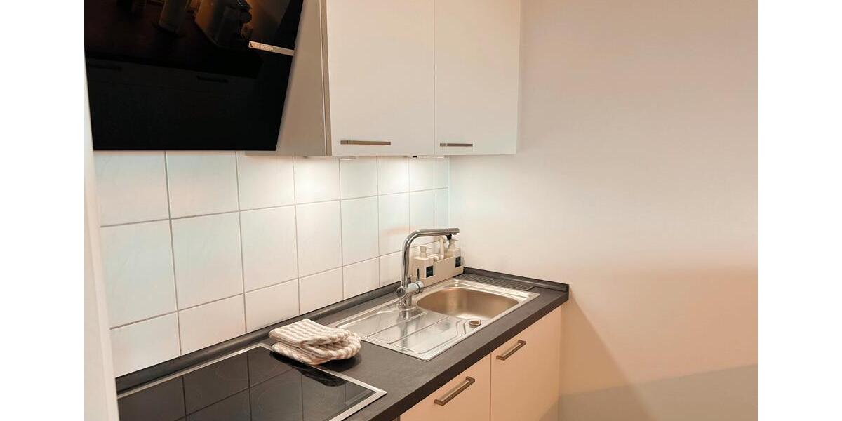 Wohnen auf Zeit Hamburg Barmbek-Süd - 1 Zimmer, 39 m&sup2;, 1.500&euro; | Angebot:26664777