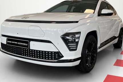 Hyundai KONA 4.500 km 38.980 &euro; Schleswig 24837