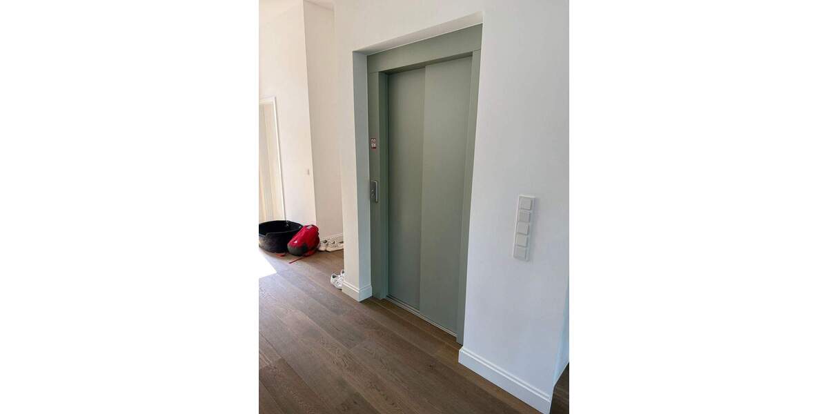 Doppelhaushälfte Meerbusch Büderich - 6 Zimmer, 242 m&sup2;, 8.500&euro; | Angebot:26686542