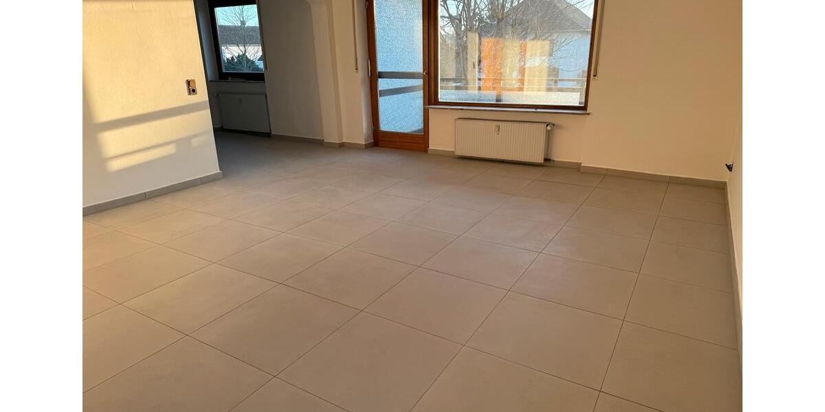 Etagenwohnung Lampertheim - 3.5 Zimmer, 110 m&sup2;, 1.250&euro; | Angebot:25047872