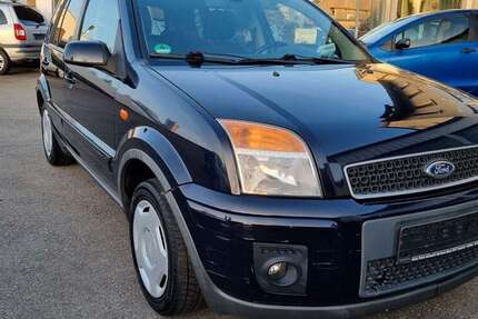 Ford Fusion 192.000 km 399 &euro; Mainhardt 74535