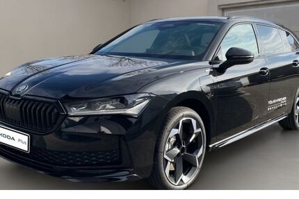 Skoda Superb 9.875 km 49.888 &euro; Krefeld 47809