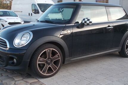 Mini ONE 142.300 km 2.950 &euro; Schönebeck 39218