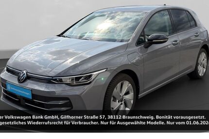 VW Golf 13.319 km 29.990 &euro; Aachen 52068
