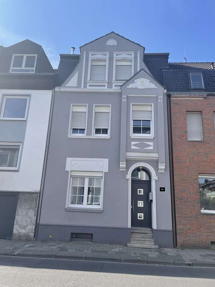 Haus zum Kaufen in Eschweiler 321.500 € 140 m²