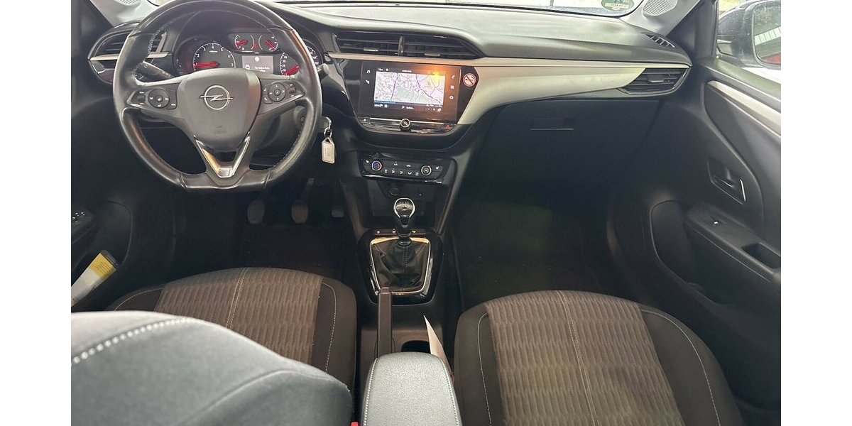 Opel Corsa Edition Sitzheizung / Navi / PDC / LHZ 74.380 km 9.950 &euro; Badem 54657