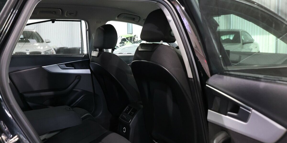 Audi A4 Avant 35 TFSI SPORT / 1.HAND / LED / NAVI+ 108.000 km 19.111 &euro; Hamm 59077