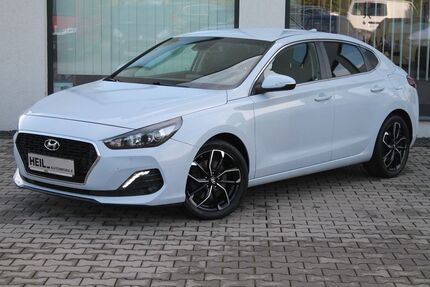 Hyundai i30 82.998 km 15.998 € Leipzig 04249