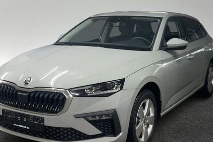 Skoda Scala 8.990 km 25.960 &euro; München 80935