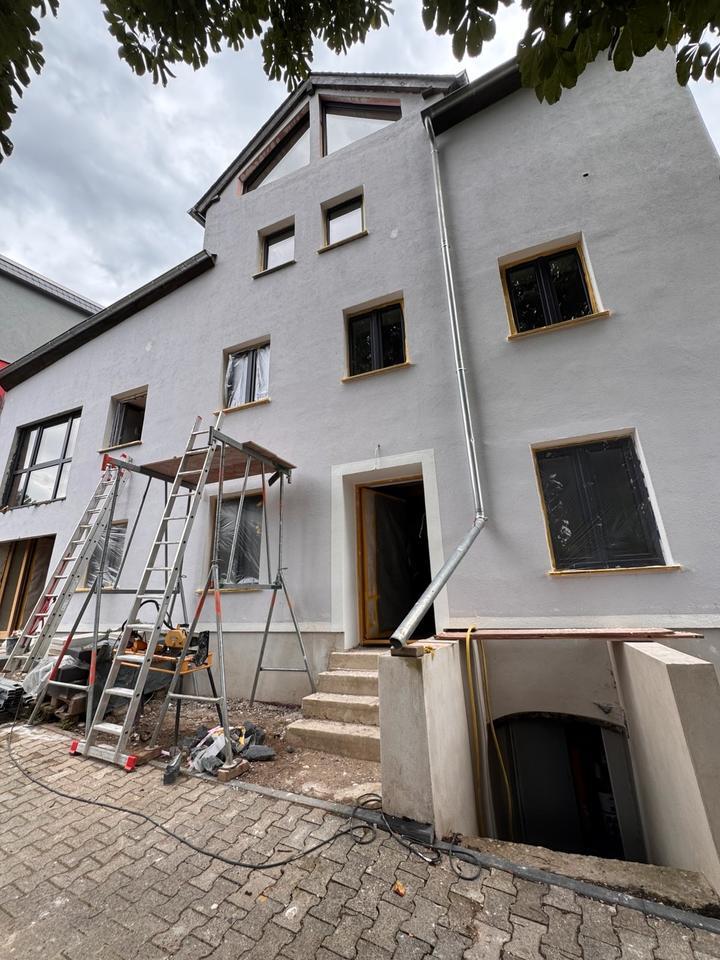 Exklusive, neu renovierte MaisonetteWohnung in Waldrach-Erstbezug