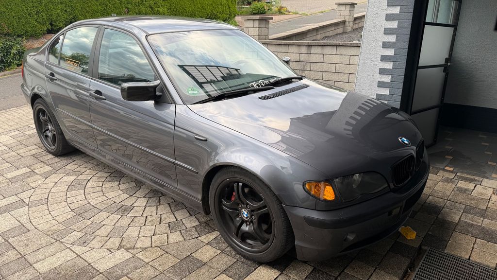 BMW 318 166.500 km 2.350 &euro; Laufach 63846