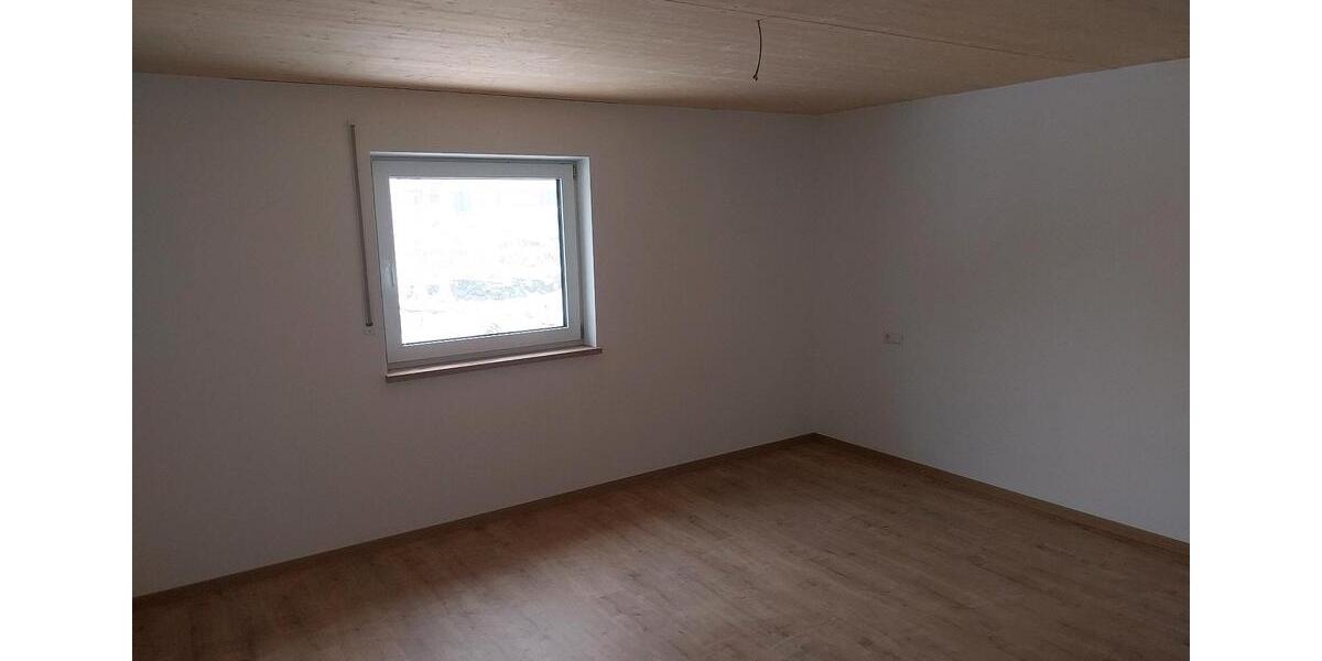 Doppelhaushälfte Obergünzburg - 5 Zimmer, 145 m&sup2;, 1.500&euro; | Angebot:26408416