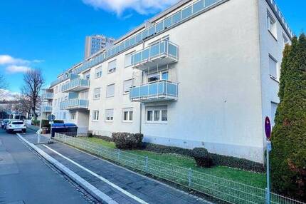 KL-Ost: Attraktive 3-Zi-ETW mit gr. Dachterrasse und Garage