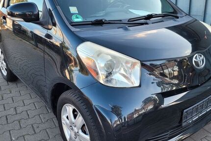 Toyota IQ