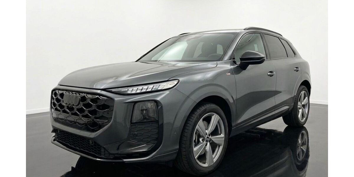 Audi Q3 2.700 km 51.990 &euro; Vohenstrauss 92648