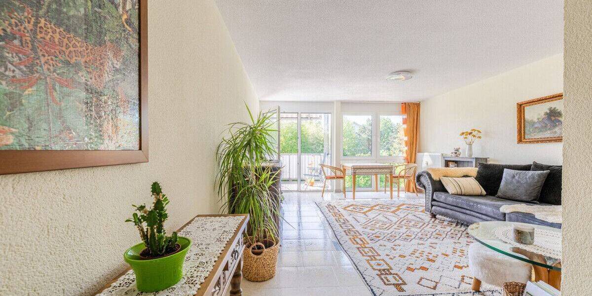Etagenwohnung Singen - 3 Zimmer, 87 m&sup2;, 280.000&euro; | Angebot:26820438