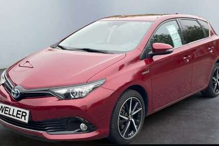 Toyota Auris 104.200 km 17.900 &euro; Osnabrück 49090