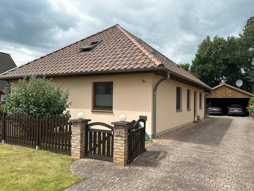 Idyllisch gelegenes Einfamilienhaus mit individuellem Grundriss