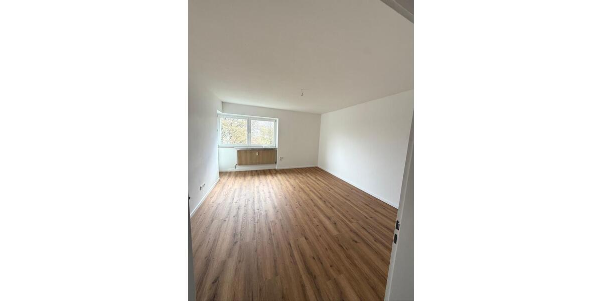Etagenwohnung Amberg - 3 Zimmer, 90 m&sup2;, 945&euro; | Angebot:25127356