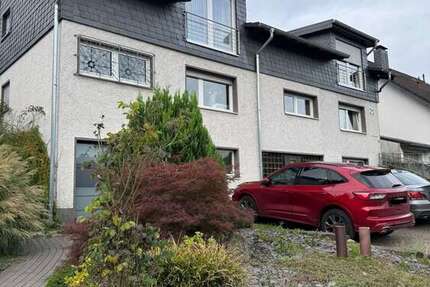 Haus Overath - 9 Zimmer, 309 m&sup2;, 570.000&euro; | Angebot:24706608