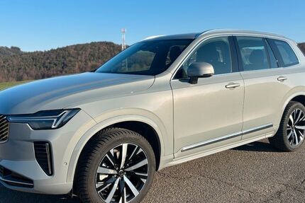 Volvo XC90 10.000 km 59.990 &euro; Neuhausen/Erzgeb 09544