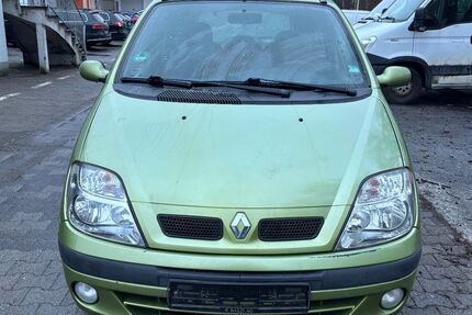 Renault Scenic 213.000 km 950 &euro; Arnsberg 59755