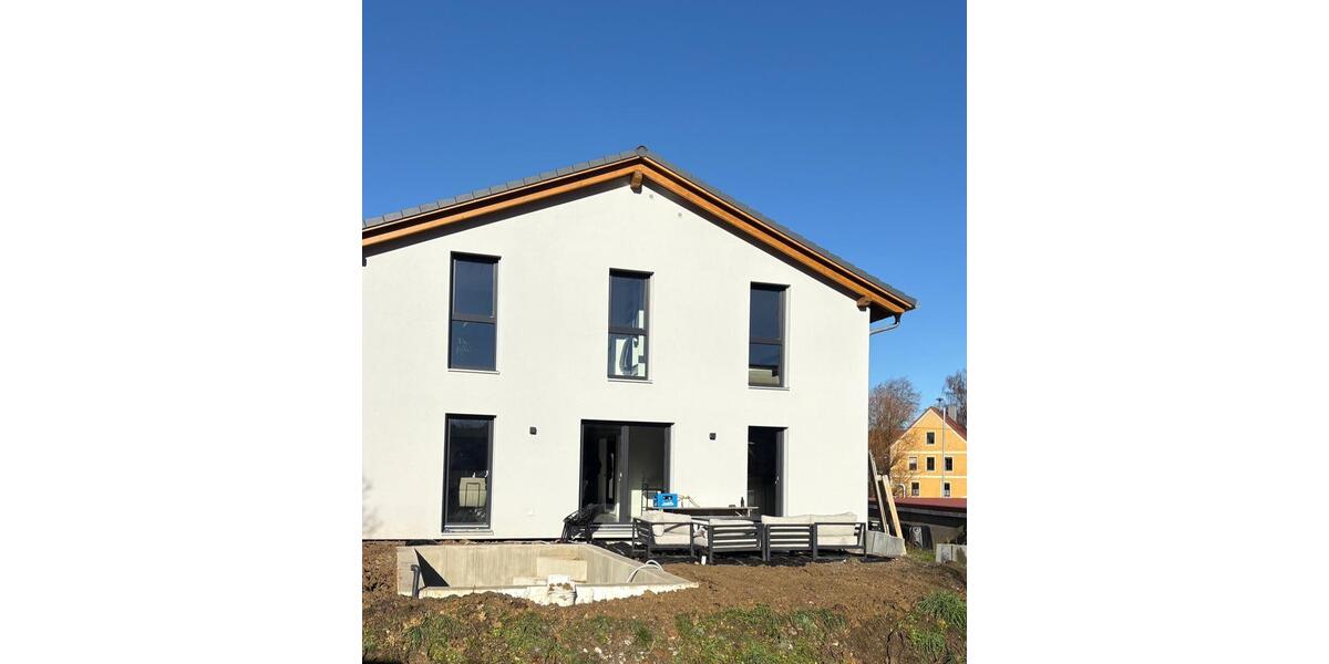 Einfamilienhaus Bobingen - 5 Zimmer, 160 m&sup2;, 2.300&euro; | Angebot:26237533