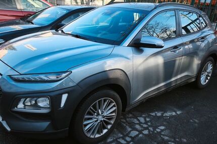 Hyundai KONA 91.000 km 16.990 &euro; Berlin - Schöneberg 10781