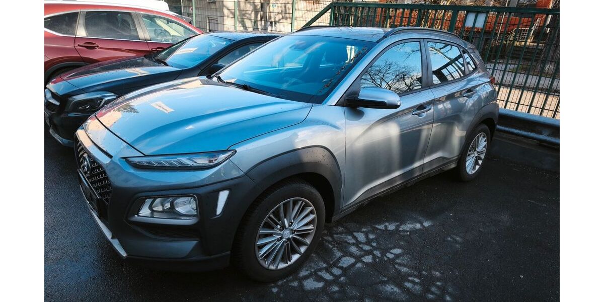 Hyundai KONA 91.000 km 16.990 &euro; Berlin - Schöneberg 10781