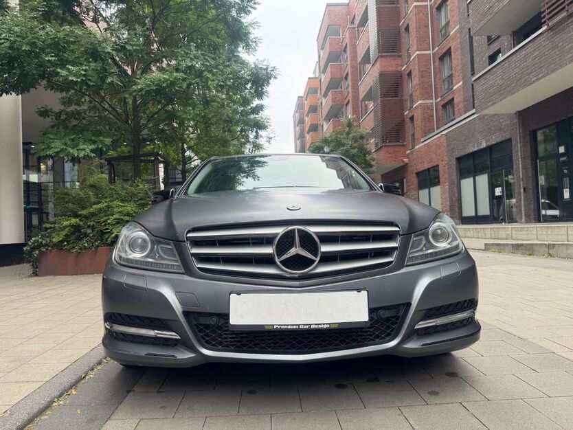 Mercedes-Benz C 250 140.000 km 10.900 € Hamburg 20097