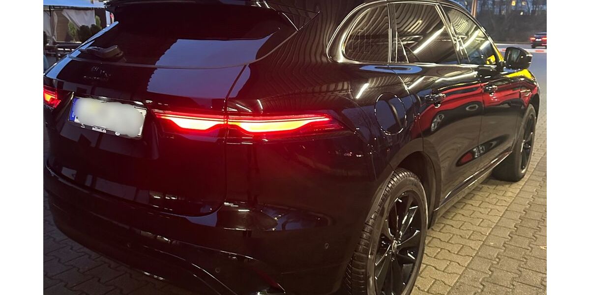 Jaguar F-Pace 48.000 km 34.100 &euro; Rosenheim 83022